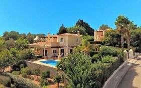 Perfect Golf & Beach Villa For 8 People
